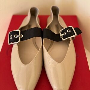 Zara Cream Flats with Black Strap